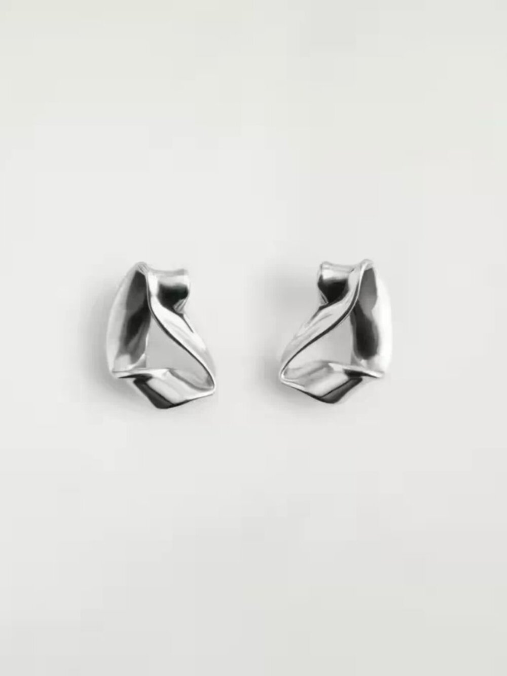 NWT COS Twisted Ribbon Stud Earrings Silver